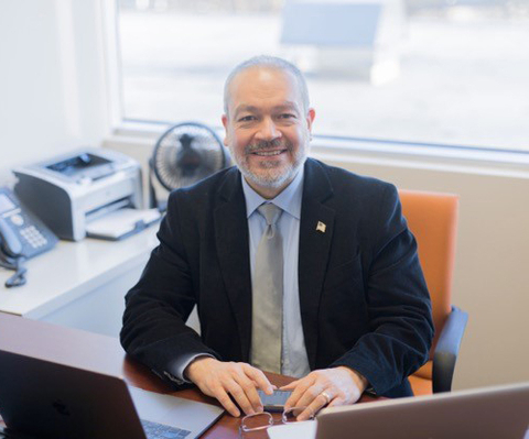 Dr. Carlos Del Rio